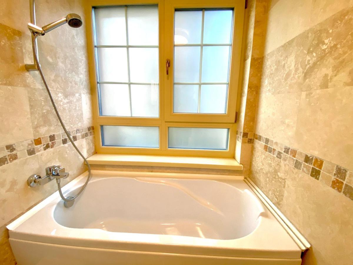 Apartament Sara Apartment Iasi Ngoại thất bức ảnh